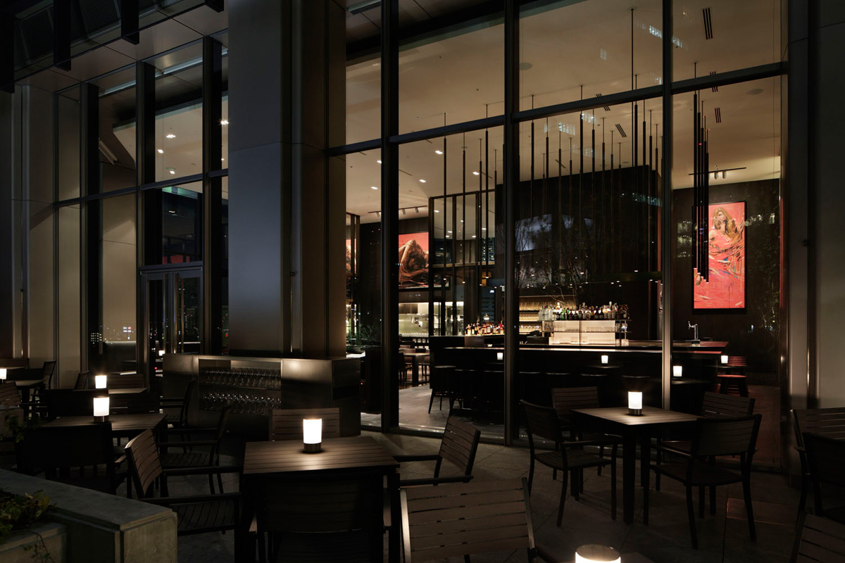 THE COSMOPOLITAN GRILL | BAR | TERRACE